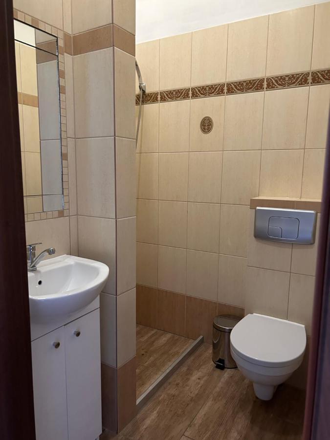 Agroturystyka Karuna - Ajurweda I Joga - W Konskim Dworze Oborniki Śląskie Екстериор снимка
